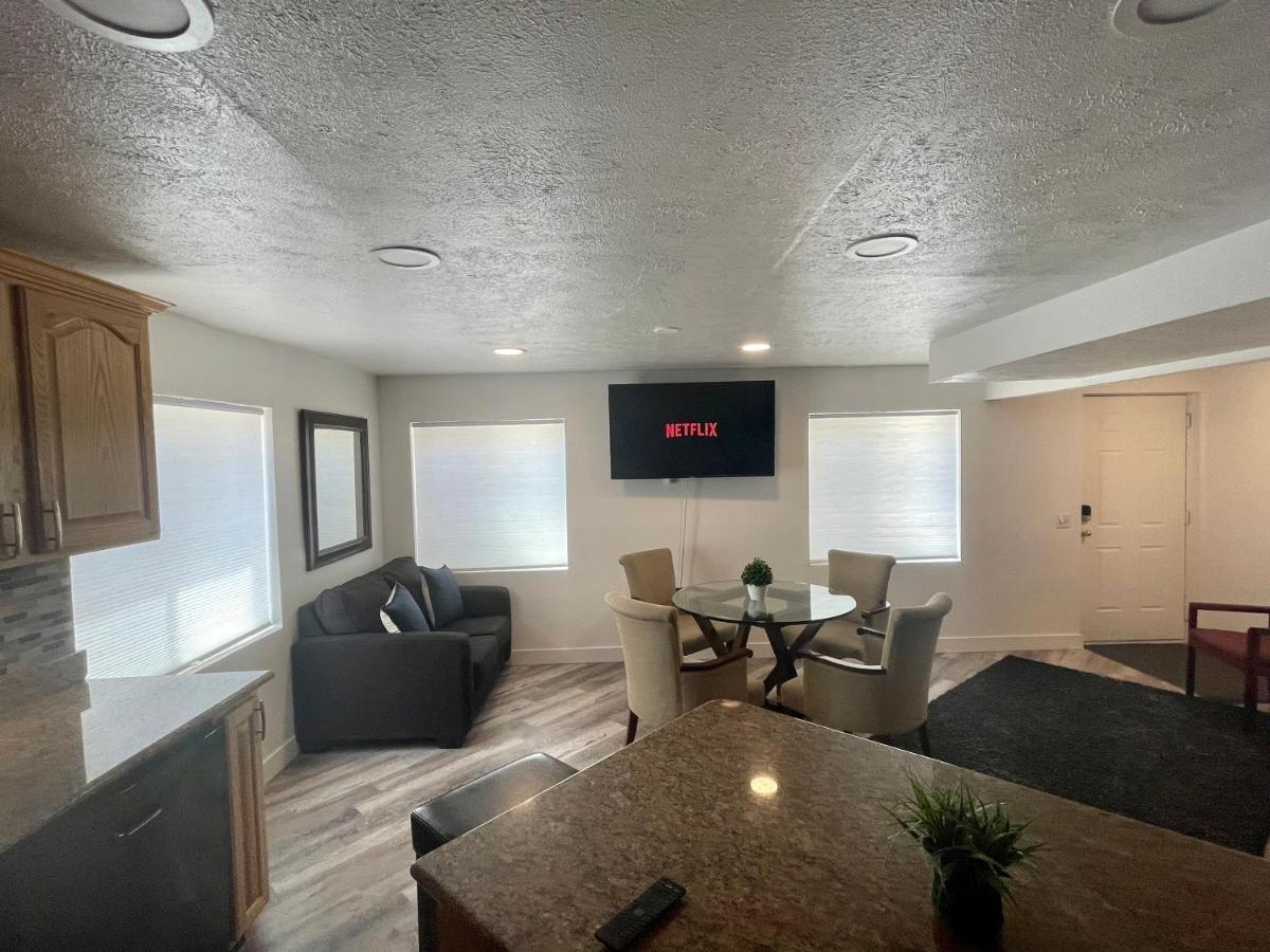 Modern Private Whole Unit 4 Bedroom Guest Suite King Bed Salt Lake City Eksteriør bilde
