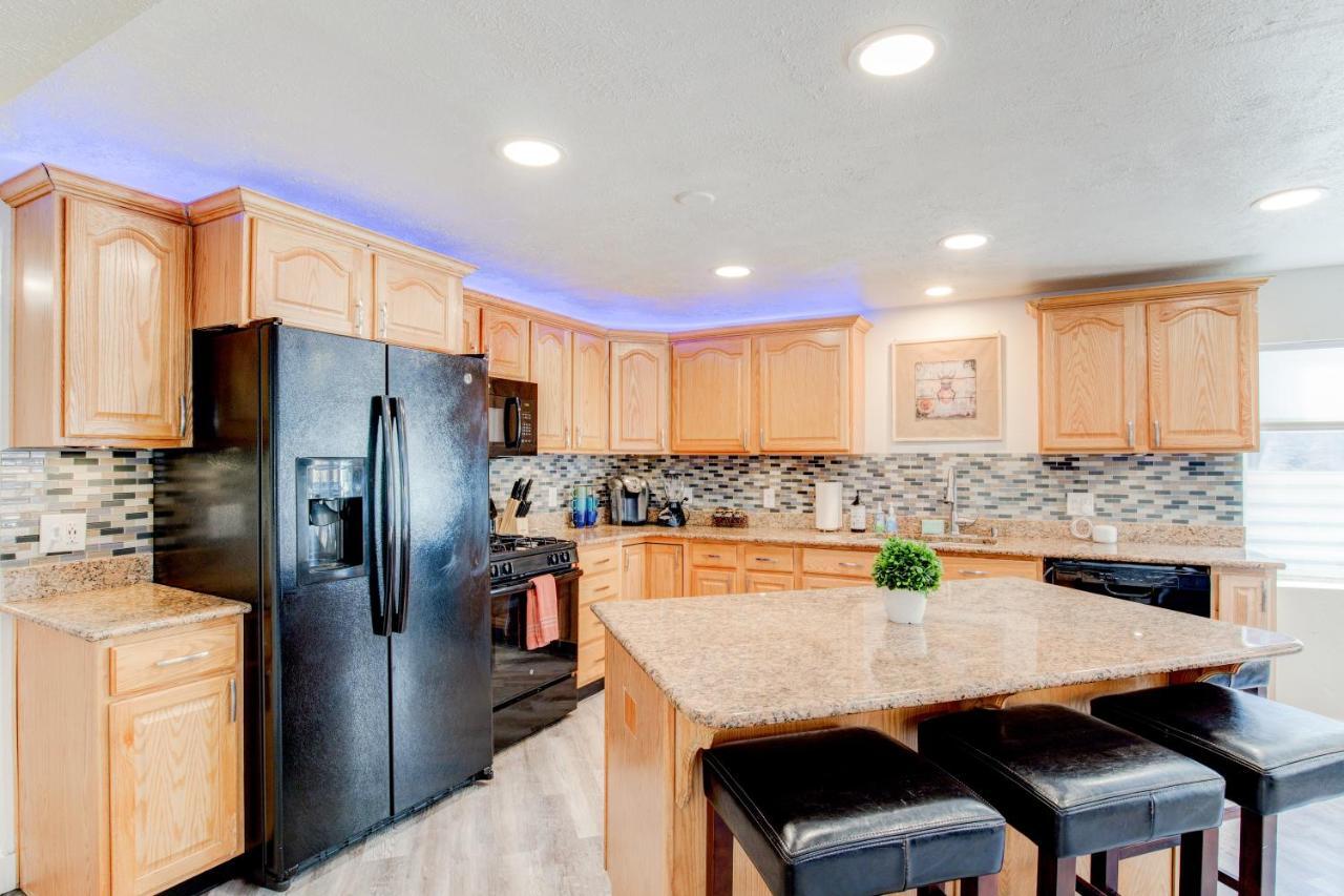 Modern Private Whole Unit 4 Bedroom Guest Suite King Bed Salt Lake City Eksteriør bilde