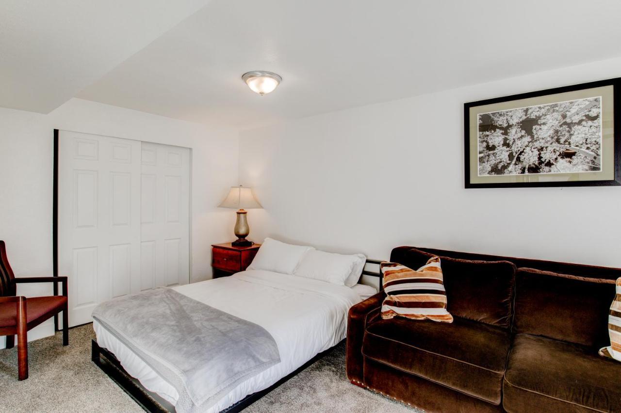 Modern Private Whole Unit 4 Bedroom Guest Suite King Bed Salt Lake City Eksteriør bilde